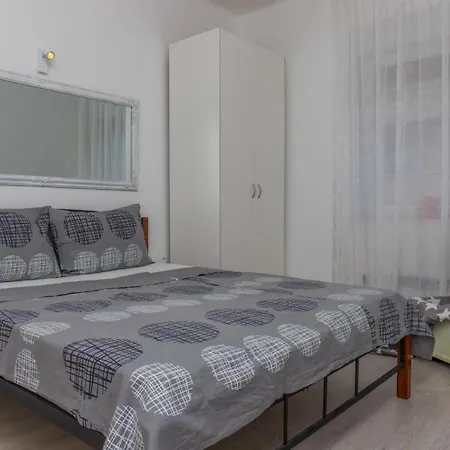 With Wifi - 16021 Rijeka